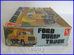 Vintage AMT 1/25 Scale Louisville Line Ford LNT-8000 Dump Truck Kit #T-503 NIB