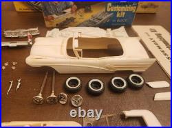 Vintage AMT 1/25 Scale Original 1958 Buick Convertible Model Car Kit Boxed