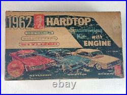 Vintage AMT 3 in 1 1962 HARDTOP THUNDERBIRD T-Bird Customizing Kit 125 S-222
