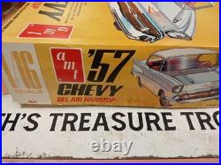Vintage AMT 57 Chevy Bel Air Hardtop 1/16 Scale Model Kit T841 New Open Box