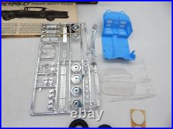 Vintage AMT 58 Chevrolet Impala Hardtop Trophy Series 125 Model Kit 2758-200