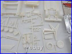Vintage AMT 61 Mercury Monterey Hardtop Customizing 125 Model Kit K-321