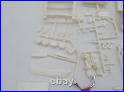 Vintage AMT 61 Mercury Monterey Hardtop Customizing 125 Model Kit K-321