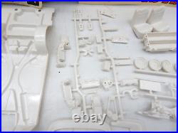 Vintage AMT 64 Chevrolet Impala 2 Door Convertible 3 in 1 George Barris 6714-200