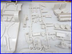 Vintage AMT 64 Chevrolet Impala 2 Door Convertible 3 in 1 George Barris 6714-200