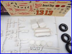 Vintage AMT 64 Chevrolet Impala 2 Door Convertible 3 in 1 George Barris 6714-200