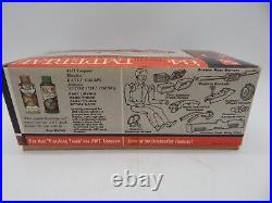 Vintage AMT 64 Chrysler Imperial Convertible Customizing 125 Model Kit 6814-150