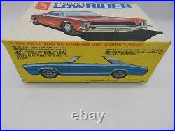 Vintage AMT 65 Buick Riviera Lowrider 125 Model Kit T404
