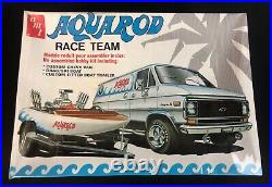 Vintage AMT Aquarod Race Team Van Drag Ski Boat 1/25 Scale 1975 Model Kit SEALED