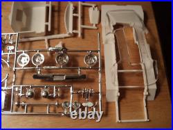 Vintage AMT Barracuda Super Boss Funny Car Model kit #T152 Complete