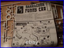 Vintage AMT Barracuda Super Boss Funny Car Model kit #T152 Complete
