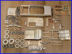 Vintage AMT Olds F-85 Streaker Funny Car Drag Car Oldsmobile Cutlass Model Kit