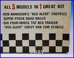 Vintage AMT Red Alert Racing Team Model Kit 1970 Chevelle Van Trailer Box T-550
