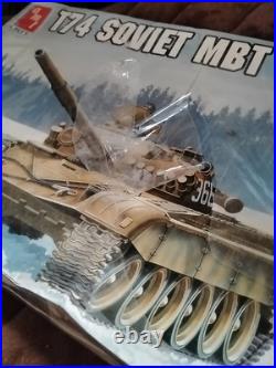 Vintage AMT T74 Soviet MBT Tank 1/35 Scale Model Kit #8674
