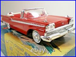 Vintage Amt 1959 Ford Cvt. 3 In 1 Customizing 1/25 Scale Model Car Built Stock