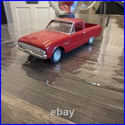 Vintage Amt 1961 1962 Ford Falcon Futura Ranchero Promo Car / Model Kit Built