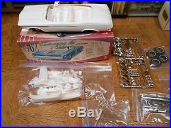 Vintage Amt 1962 Chrysler Imperial Convertible Kit # K 812 149