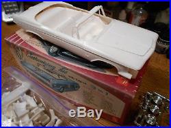 Vintage Amt 1962 Chrysler Imperial Convertible Kit # K 812 149