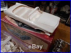 Vintage Amt 1962 Chrysler Imperial Convertible Kit # K 812 149