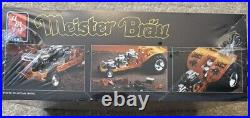 Vintage Amt 1-25 Scale Meister Brau Blazin' Bison Sealed New Super Nice