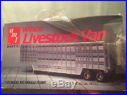 Vintage Amt 1/25 Wilson Truck Livestock Van Trailer 6684