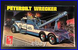 Vintage BLUE BOX AMT Peterbilt Wrecker Truck 1/25 Scale 1974 Model Kit