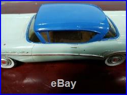 Vintage Buick 1957 Promo Dealer Car Toy 1/25 vintage AMT old model toy car lot