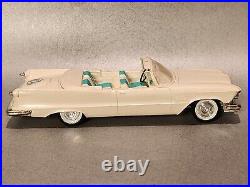 Vintage Built SMP/AMT 1958 Imperial Convertible 1/25 Scale Model Kit Excellent