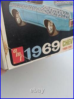 Vintage COMPLETE UNBUILT AMT 1969 Chevy Impala SS #Y909-200 Annual