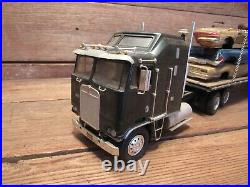 Vintage Cabover KENWORTH SEMI TRUCK MODEL KIT with Custom Load Trailer 1/25 SCALE