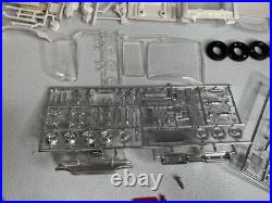 Vintage Car Model Kit Amt 1964 Ford Thunderbird Convertible