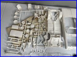 Vintage Car Model Kit Amt 1964 Ford Thunderbird Convertible