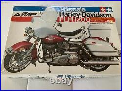 Vintage Harley Davidson FLH1200 motorcycle TAMIYA Japan 1/6 scale AMT Monogram