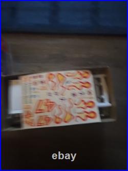 Vintage Model 1963 Bonneville Hardtop Custom 3 in 1 AMT Kit