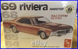 Vintage Model Kits 1969 Riveria Hardtop Amt Kit Very Nice 1/25 Scale