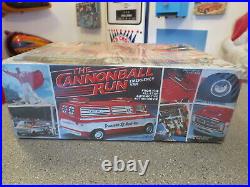 Vintage Mpc The Cannon Ball Run Dodge Emergency Van Model Kit 1/25 Scale Sealed