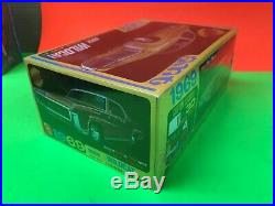 Vintage Original 1/25 Scale Amt 1969 Buick Wildcat Model Kit Factory Sealed