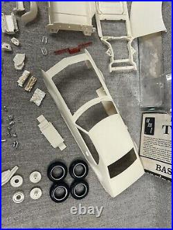 Vintage Original AMT 1967 Oldsmobile Toronado Model Kit #6937-200 As pictured