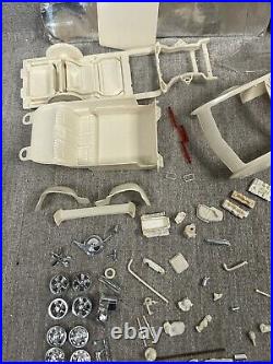 Vintage Original AMT 1967 Oldsmobile Toronado Model Kit #6937-200 As pictured