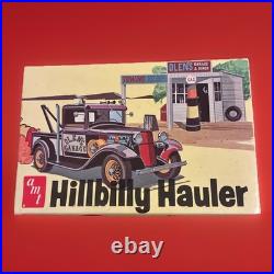 Vintage Original AMT Hillbilly Hauler 34 Ford Tow Truck Model Kit T233-200