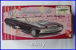 Vintage Original Issue AMT 1962 Ford Galaxie Sunliner Conv Kit in 1/25th Scale