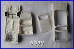 Vintage Original Issue AMT 1962 Ford Galaxie Sunliner Conv Kit in 1/25th Scale