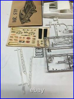 Vintage Original Mpc 1/25 Scale 1967 Mr. Stp Funny Car Model Kit Unbuilt