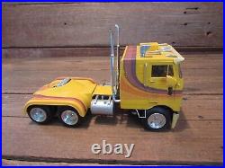 Vintage RARE AMT Turnpiker Custom Cabover 1/25 Scale Plastic Model Kit