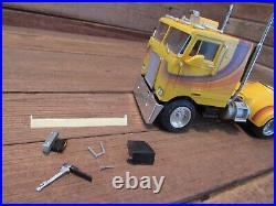 Vintage RARE AMT Turnpiker Custom Cabover 1/25 Scale Plastic Model Kit