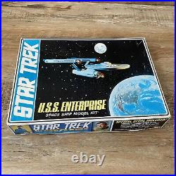 Vintage Star Trek AMT USS Enterprise Space Ship Model Kit Long Box Version 5