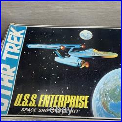 Vintage Star Trek USS Enterprise Unbuilt 1974 AMT Model