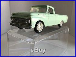 Vintage Very Rare AMT 1961 Ford F-150 Pickup Dealer Promo