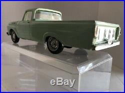 Vintage Very Rare AMT 1961 Ford F-150 Pickup Dealer Promo