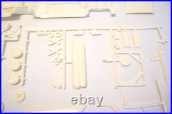 Vintage amt 1962 Mercury Meteor Customizing Kit, Looks Complete & Untouched